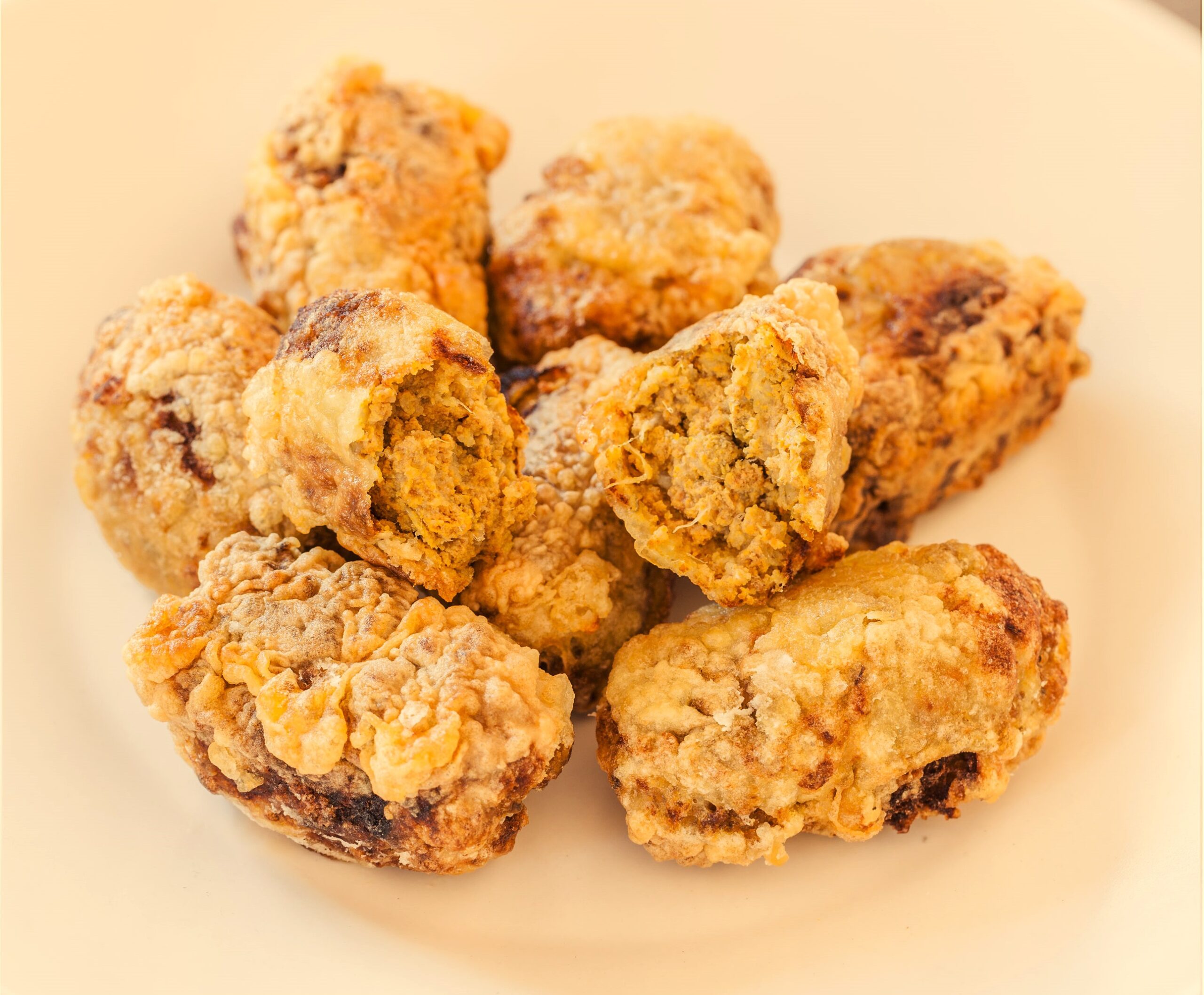 Croquetas al estilo Lamora, versión saludable y sabrosa con ingredientes naturales, ideales como snack o plato equilibrado.